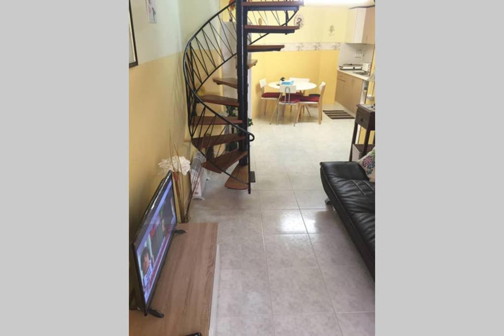 Loft A 5 Minutos Playa De Riazor Lejlighed A Coruña Eksteriør billede